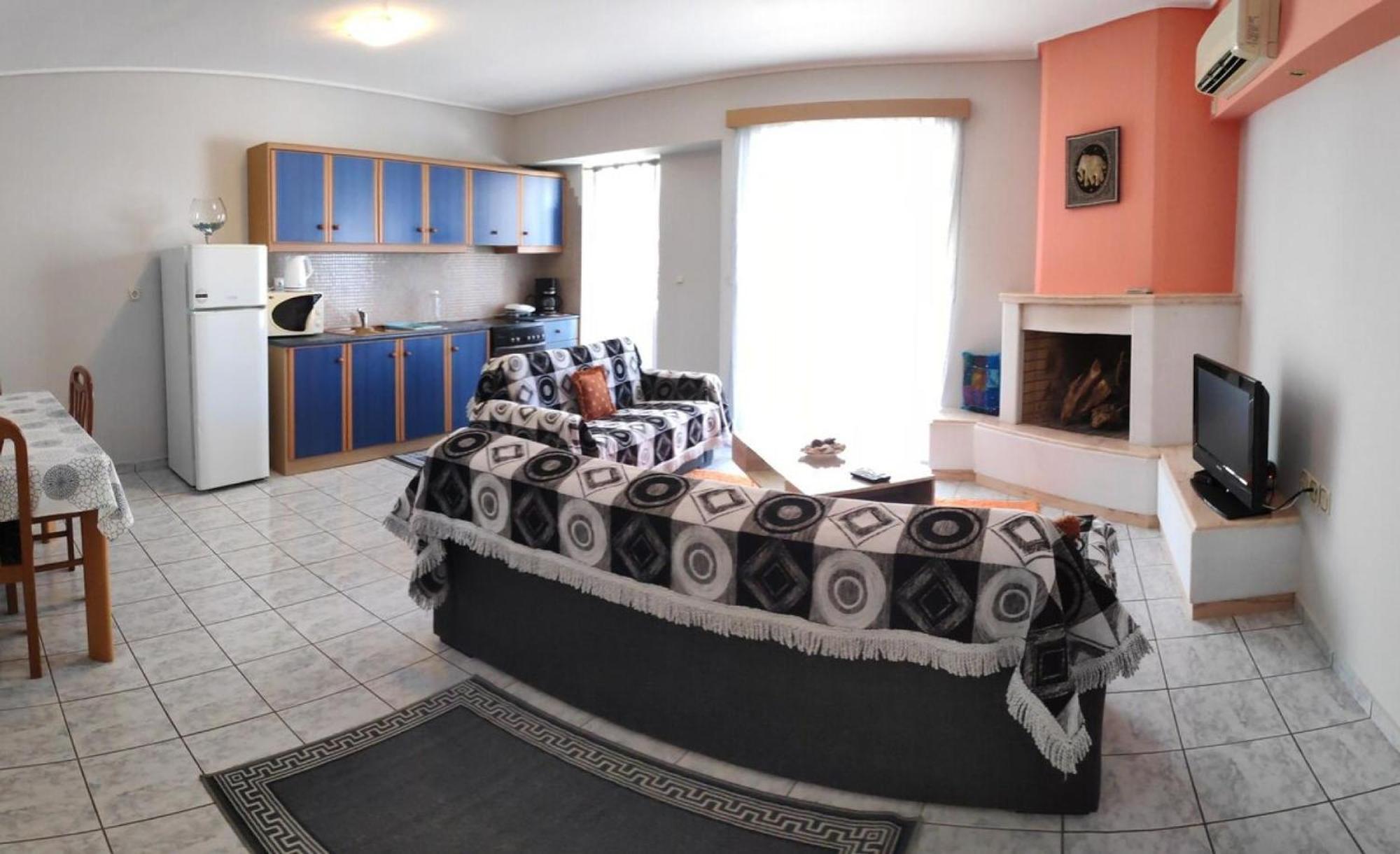 Daphnus Apartment In Agios Konstantinos Agios Konstantinos  ภายนอก รูปภาพ